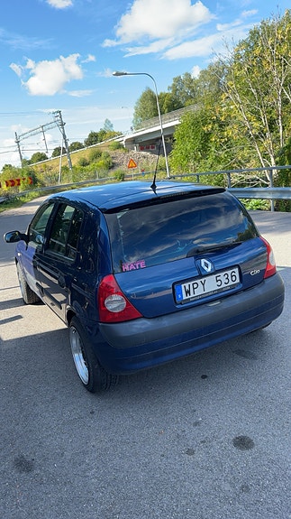 Renault Clio 3 of 9