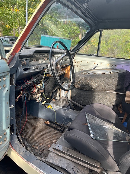 Volvo 210 Duett 4 of 7