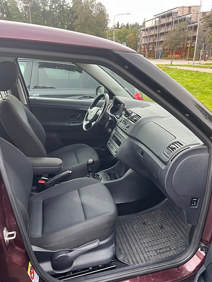 Skoda Fabia 4 of 11