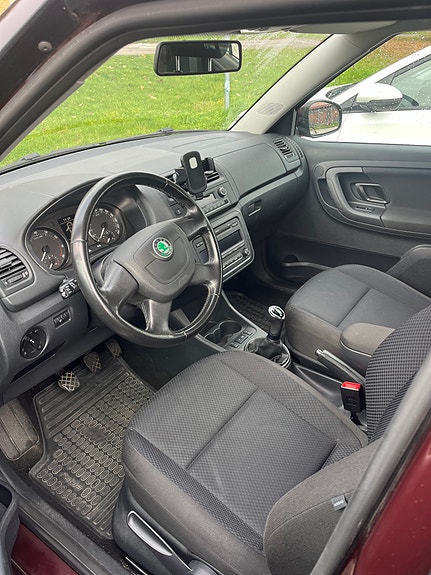 Skoda Fabia 5 of 11