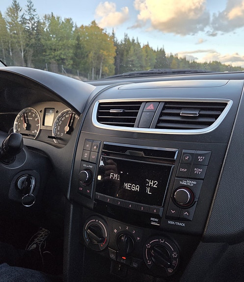 Suzuki Swift 6 of 9