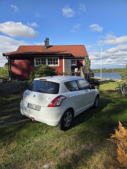 Suzuki Swift 8 of 9