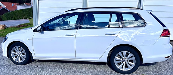 Volkswagen Golf VII 3 of 6