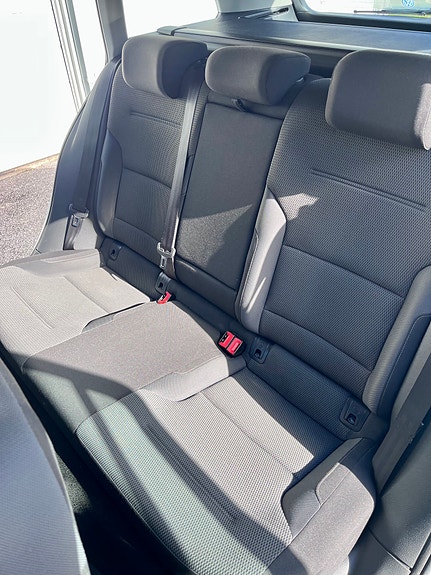 Volkswagen Golf VII 5 of 6