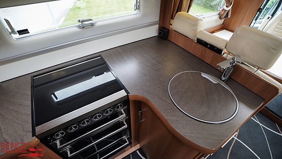 Kabe Travel Master 880 LT | Långbädd | Automat 10 of 21