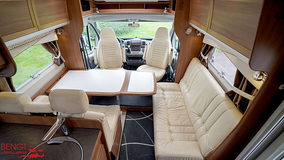 Kabe Travel Master 880 LT | Långbädd | Automat 5 of 21