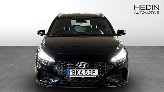 Hyundai i30 8 of 12