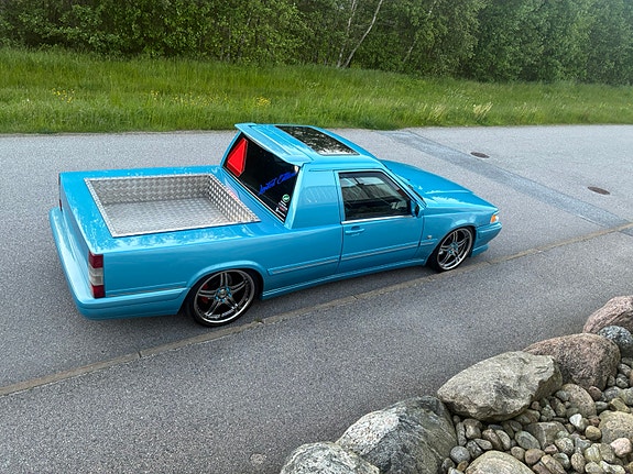 Volvo 940 2 of 6