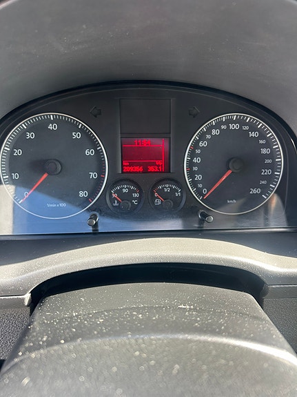 Volkswagen Caddy 5 of 7