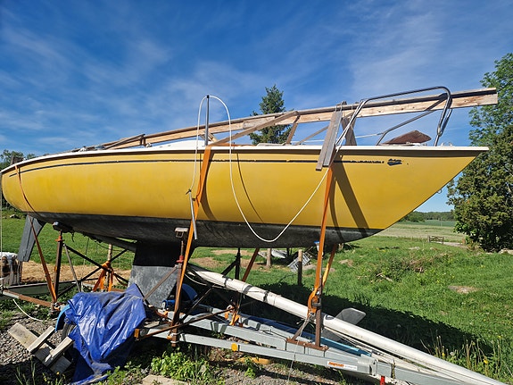 Gratis segelbåt mot upphämtning 2 of 2