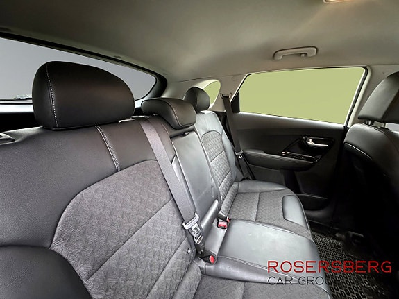 Kia Niro 9 of 13