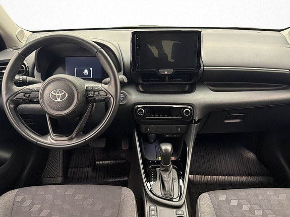 Toyota Yaris 11 of 30