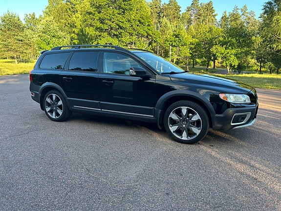 Volvo XC70 4 of 7