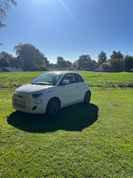 Fiat 500e 5 of 6