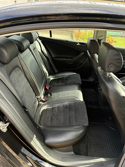 Volkswagen Passat 11 of 19
