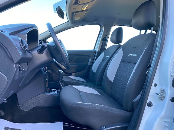 Dacia Sandero Stepway 14 of 17
