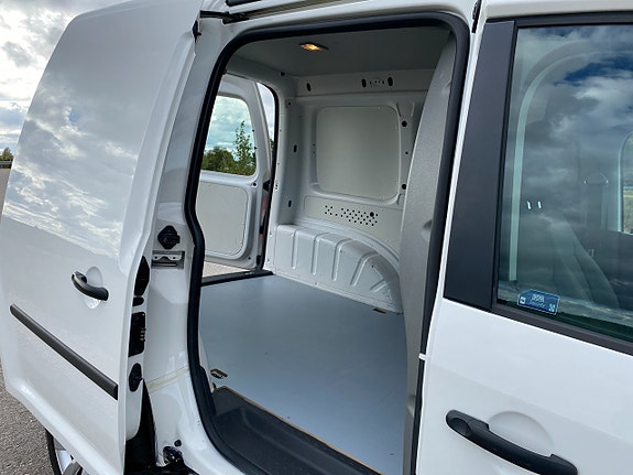 Volkswagen Caddy 11 of 18
