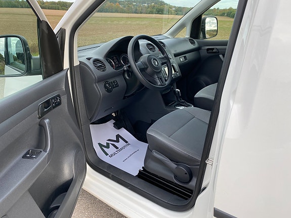 Volkswagen Caddy 12 of 18