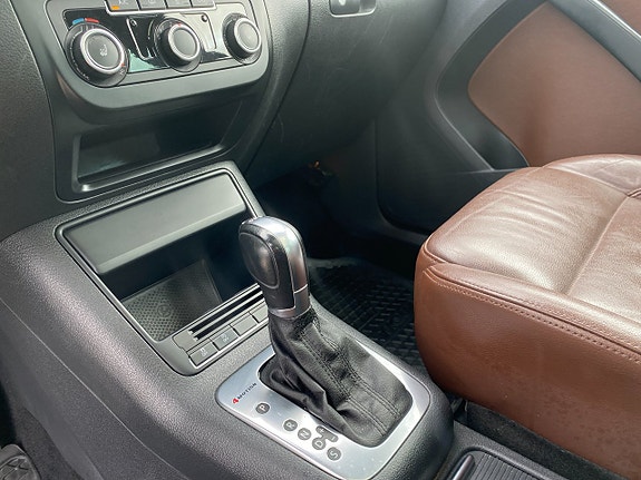 Volkswagen Tiguan 14 of 17