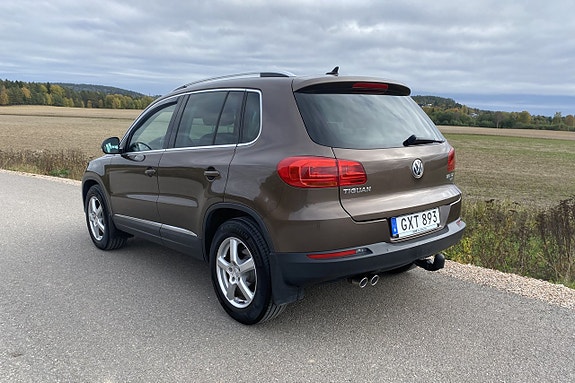 Volkswagen Tiguan 3 of 17
