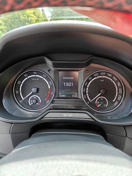 Skoda Octavia 12 of 24