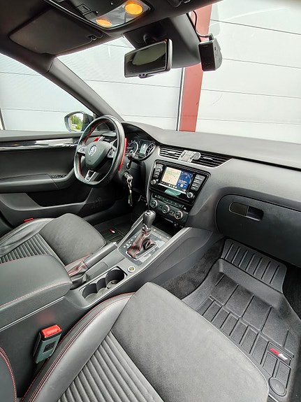 Skoda Octavia 17 of 24