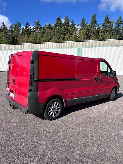 Opel Vivaro 3 of 8