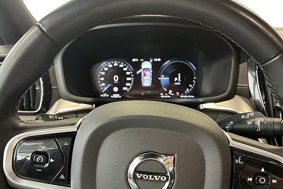 Volvo V60 13 of 24