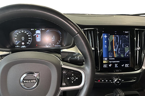 Volvo V60 12 of 24