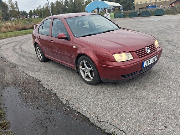 Volkswagen Bora 4 of 4