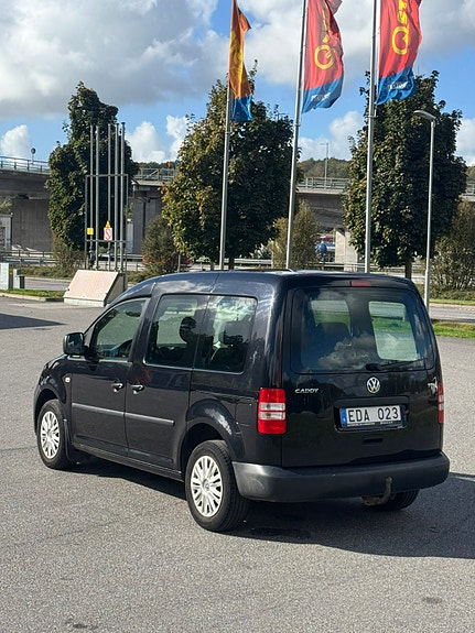 Volkswagen Caddy 8 of 11