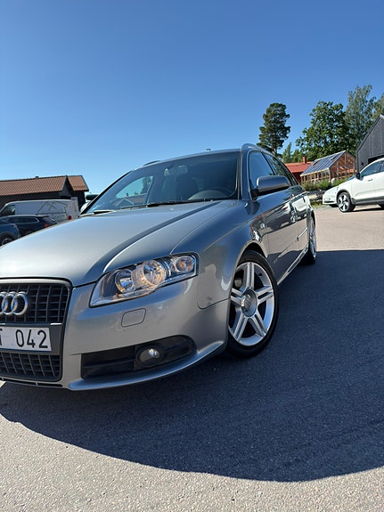 Audi A4 3 of 10