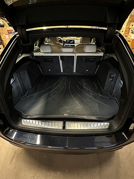 BMW 540i 9 of 9
