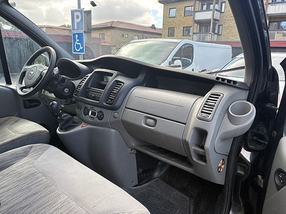 Nissan Primastar 5 of 5