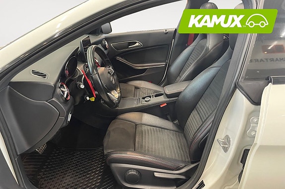 Mercedes-Benz CLA250 9 of 21