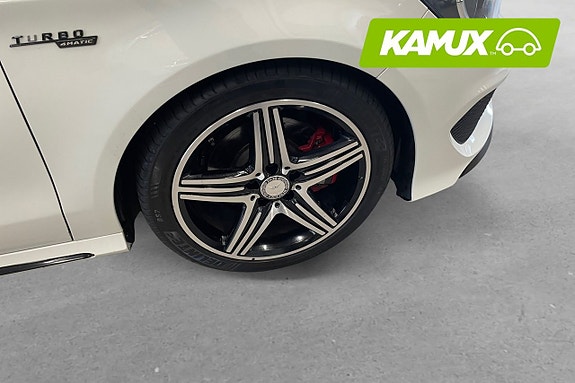 Mercedes-Benz CLA250 8 of 21