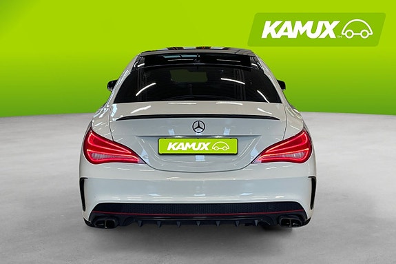 Mercedes-Benz CLA250 5 of 21