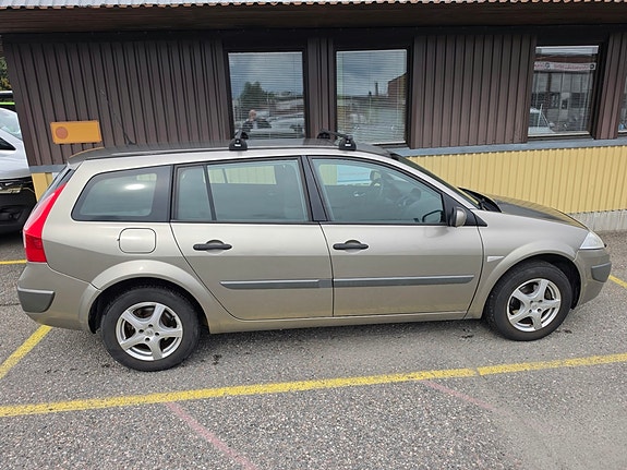 Renault Megane II 2 of 6