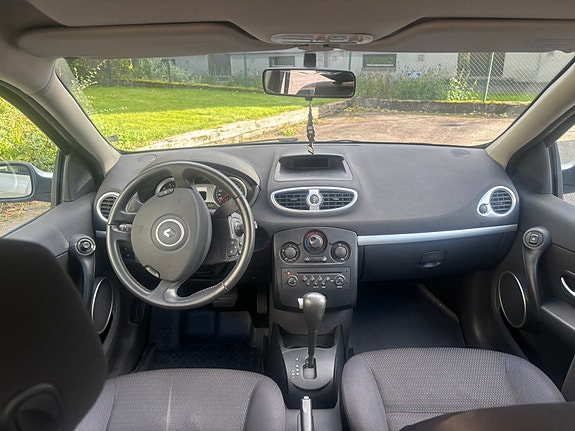 Renault Clio 4 of 7