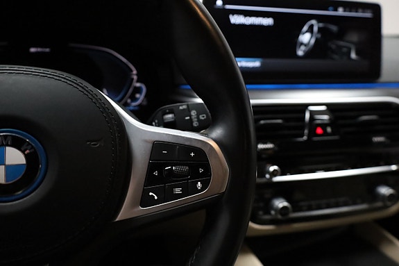 BMW 530e 19 of 27