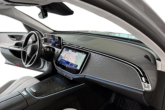 Mercedes-Benz E300 7 of 14