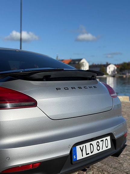 Porsche Panamera GTS 3 of 14