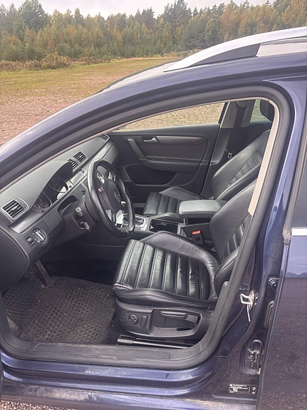 Volkswagen Passat 8 of 9