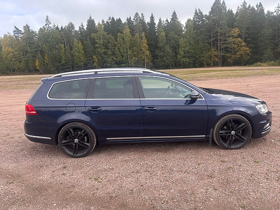 Volkswagen Passat 7 of 9