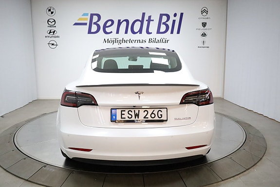 Tesla Model 3 9 of 25