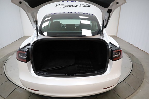 Tesla Model 3 10 of 25