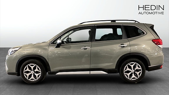 Subaru Forester 6 of 9