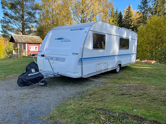 Adria Classica 613 PK barnkammarvagn 2 of 9