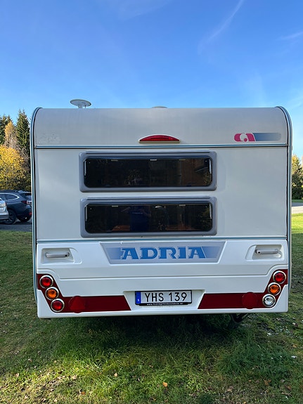 Adria Classica 613 PK barnkammarvagn 3 of 9