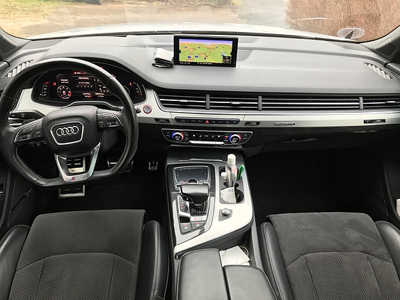 Audi SQ7 4 of 6